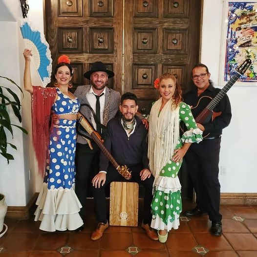 Tropical dance costume performance